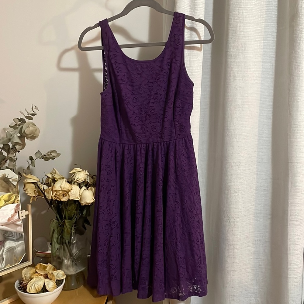 Women’s Lace Dress